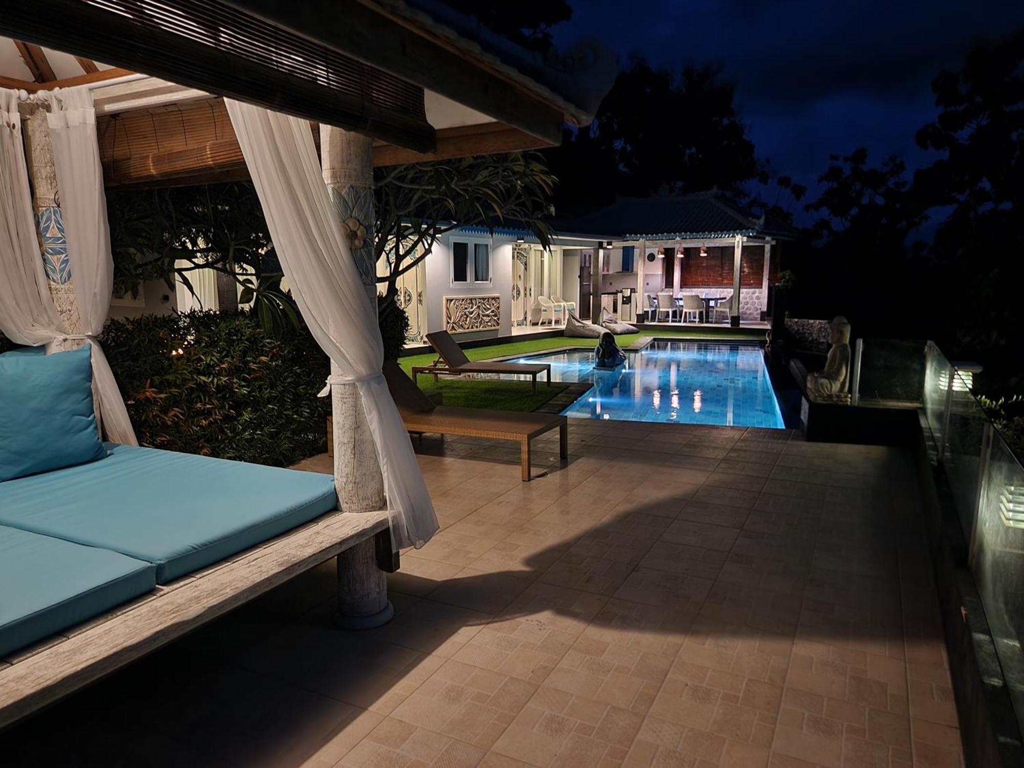 The Kayu Manis Villa لوفينا المظهر الخارجي الصورة