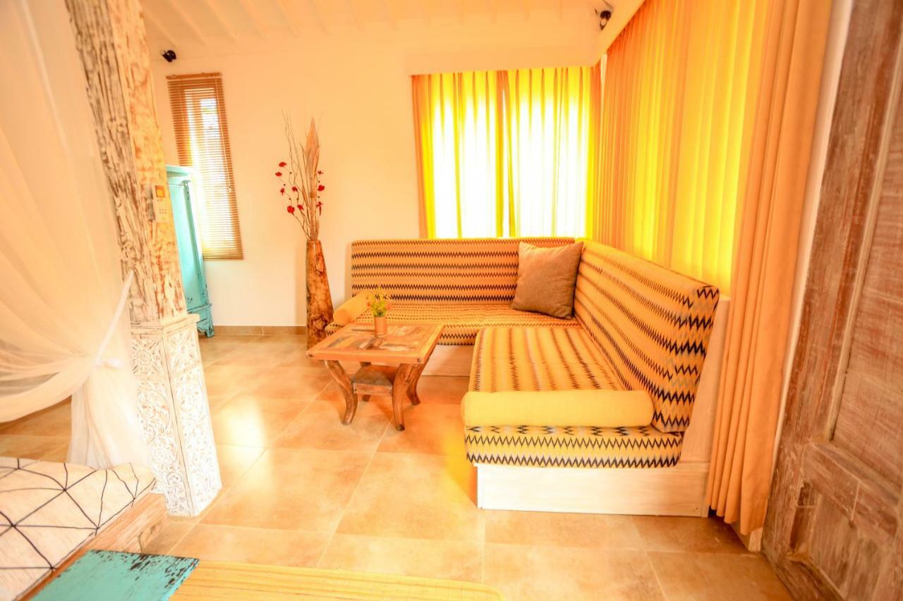 The Kayu Manis Villa لوفينا المظهر الخارجي الصورة