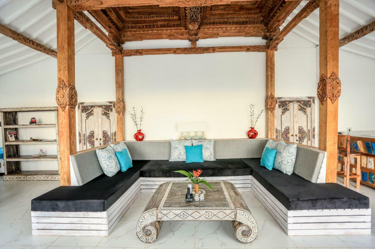 The Kayu Manis Villa لوفينا المظهر الخارجي الصورة