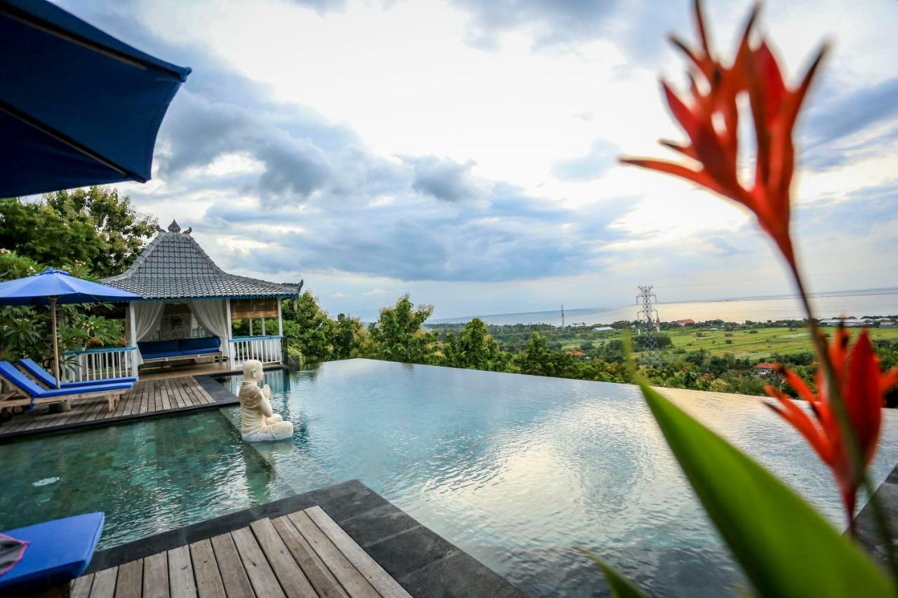 The Kayu Manis Villa لوفينا المظهر الخارجي الصورة